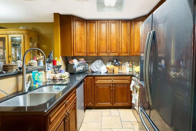 8610 Crystal Cove Court, Houston, TX 77044