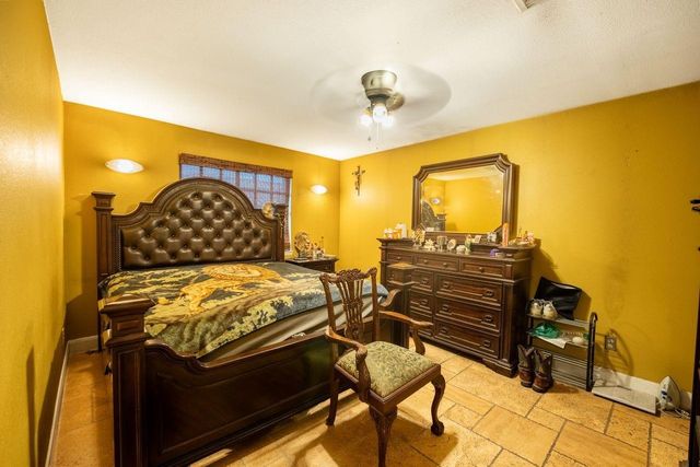 8610 Crystal Cove Court, Houston, TX 77044