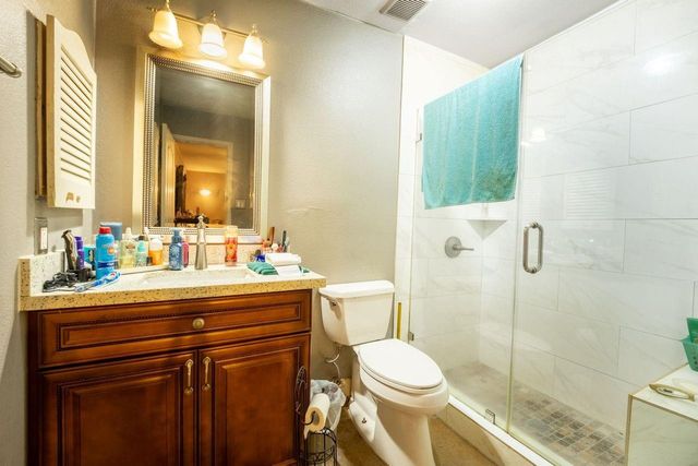 8610 Crystal Cove Court, Houston, TX 77044