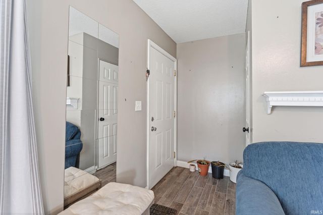 4642 Warsaw Street, Fort Wayne, IN 46806