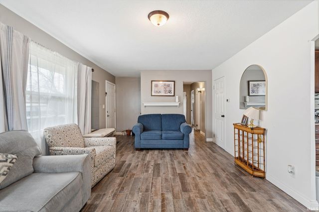 4642 Warsaw Street, Fort Wayne, IN 46806