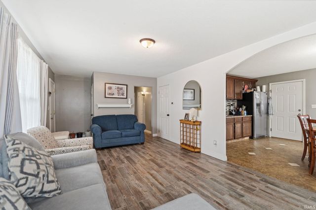 4642 Warsaw Street, Fort Wayne, IN 46806