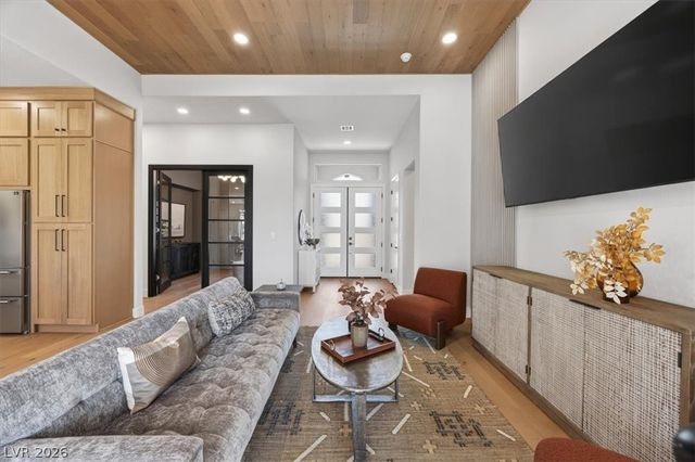 9149 Villa Ridge Drive, Las Vegas, NV 89134