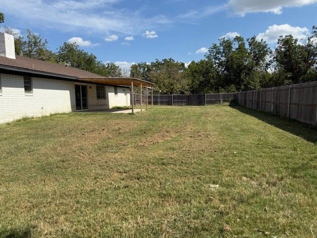 501 N Emerson Street, Mart, TX 76664