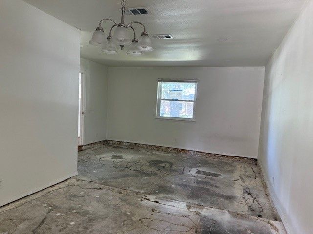 501 N Emerson Street, Mart, TX 76664