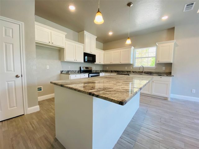 3406 Avon Drive, Denton, TX 76209