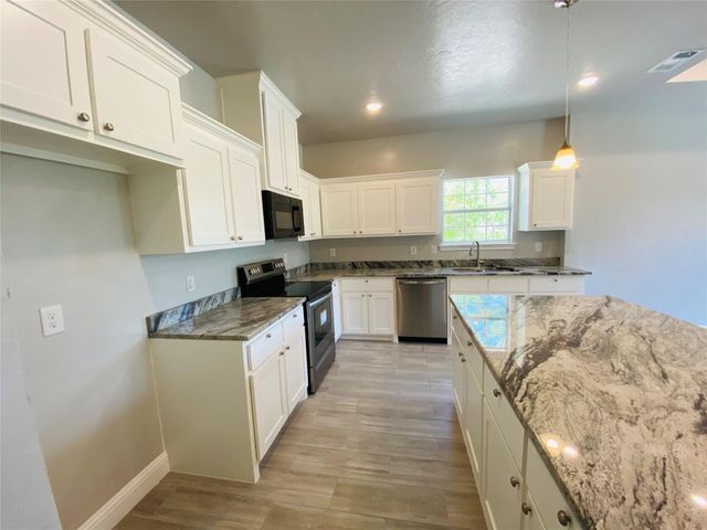 3406 Avon Drive, Denton, TX 76209