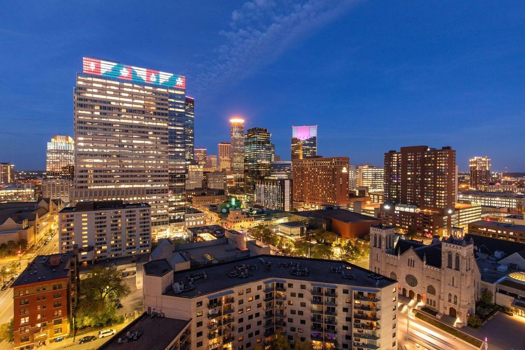 1225 Lasalle Avenue 2301, Minneapolis, MN 55403