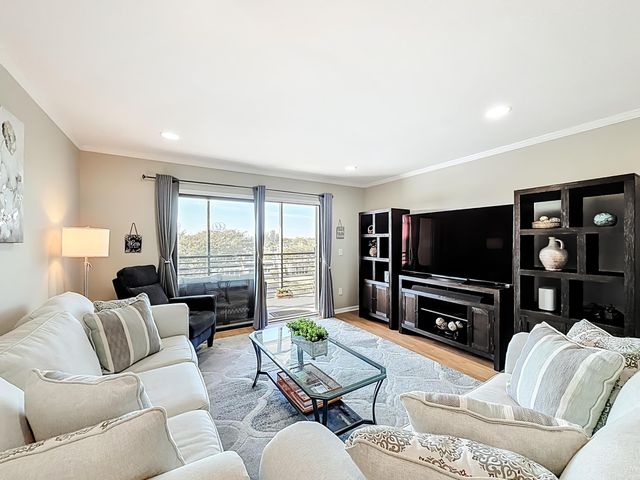 150 Lake Nancy Lane 419, West Palm Beach, FL 33411