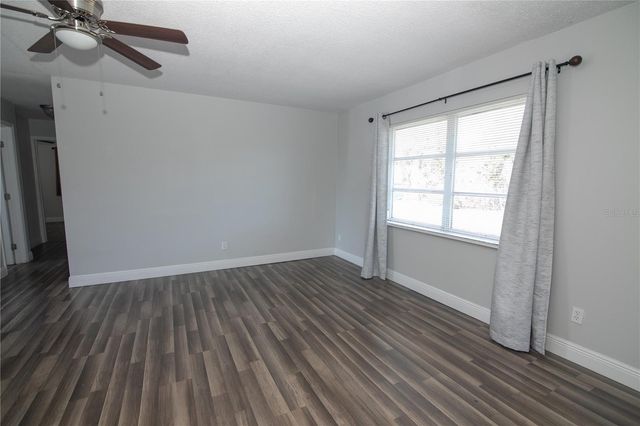 1831 AARON AVENUE, Orlando, FL 32811