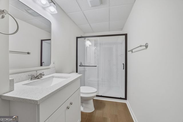 138 Stoneforest Drive, Woodstock, GA 30189