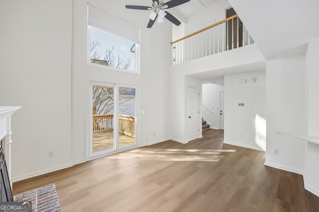 138 Stoneforest Drive, Woodstock, GA 30189