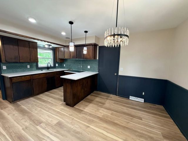 8149 E Zimmerly St, Wichita, KS 67207