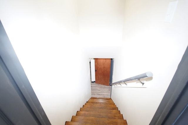 8149 E Zimmerly St, Wichita, KS 67207