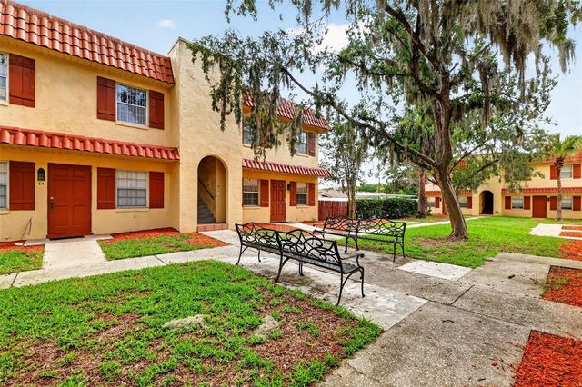 1112 W MAIN STREET E7, Leesburg, FL 34748