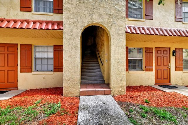 1112 W MAIN STREET E7, Leesburg, FL 34748