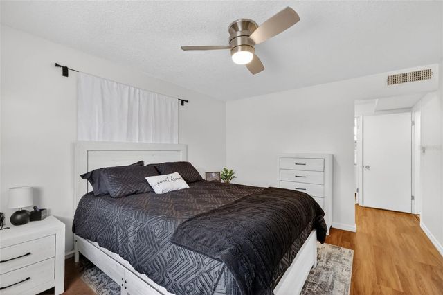 1112 W MAIN STREET E7, Leesburg, FL 34748