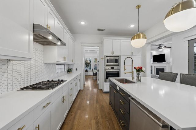 3535 Michaux Street, Houston, TX 77009