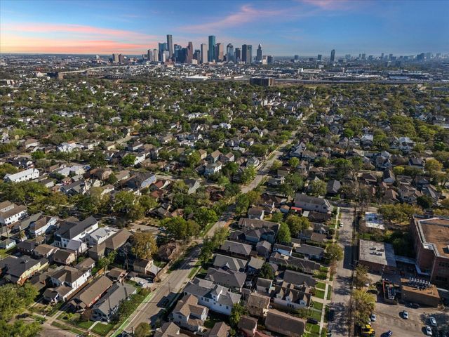 3535 Michaux Street, Houston, TX 77009