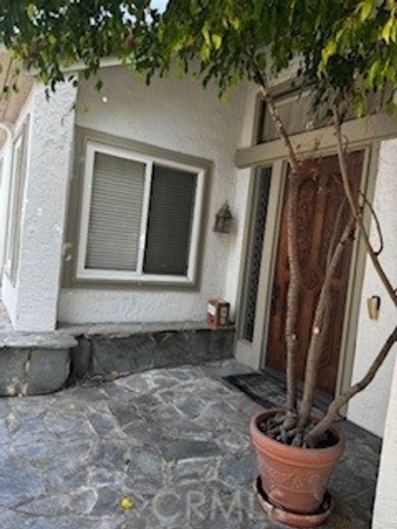 Image 2 of property listing at 25631 Hampton, Laguna Niguel, CA 92677