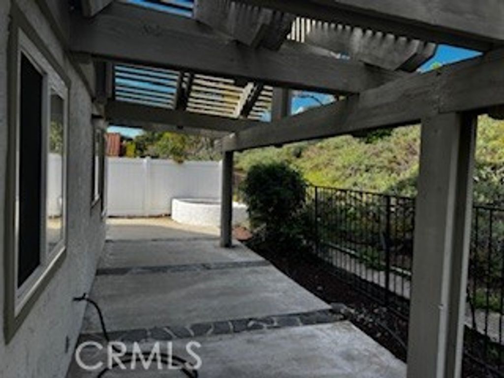 Image 7 of property listing at 25631 Hampton, Laguna Niguel, CA 92677