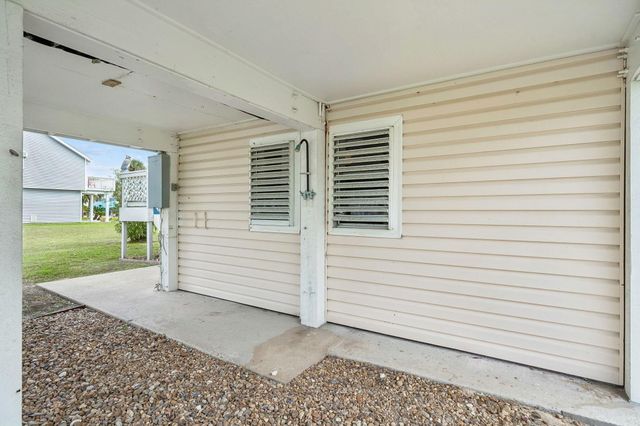 13626 Pirates Beach Boulevard, Galveston, TX 77554