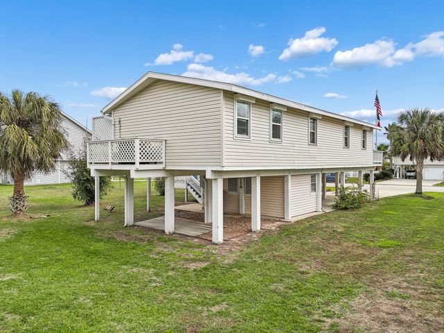 13626 Pirates Beach Boulevard, Galveston, TX 77554