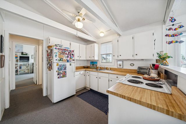 13626 Pirates Beach Boulevard, Galveston, TX 77554