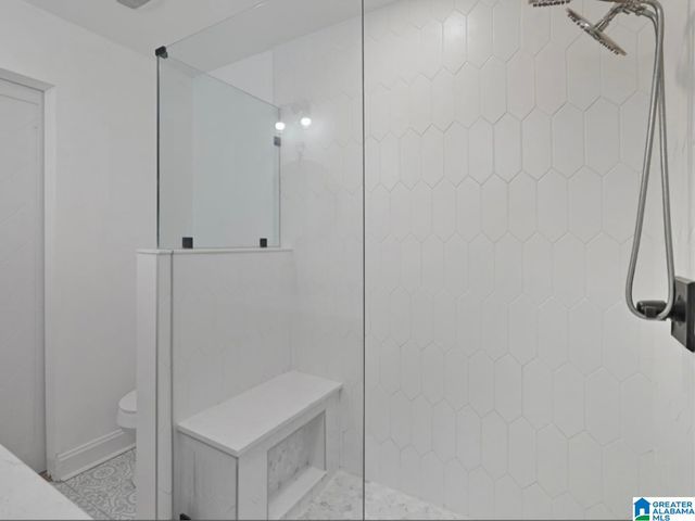 1645 KESTWICK DRIVE, Hoover, AL 35226