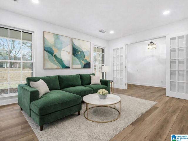 1645 KESTWICK DRIVE, Hoover, AL 35226