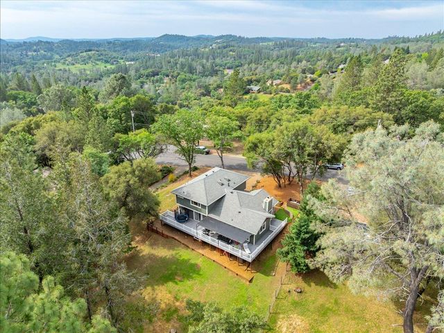 2055 Onion Flat Ct, Cool, CA 95614