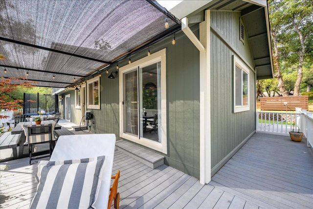 2055 Onion Flat Ct, Cool, CA 95614