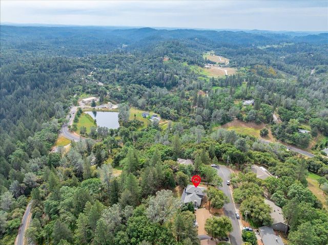 2055 Onion Flat Ct, Cool, CA 95614