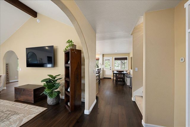 2055 Onion Flat Ct, Cool, CA 95614