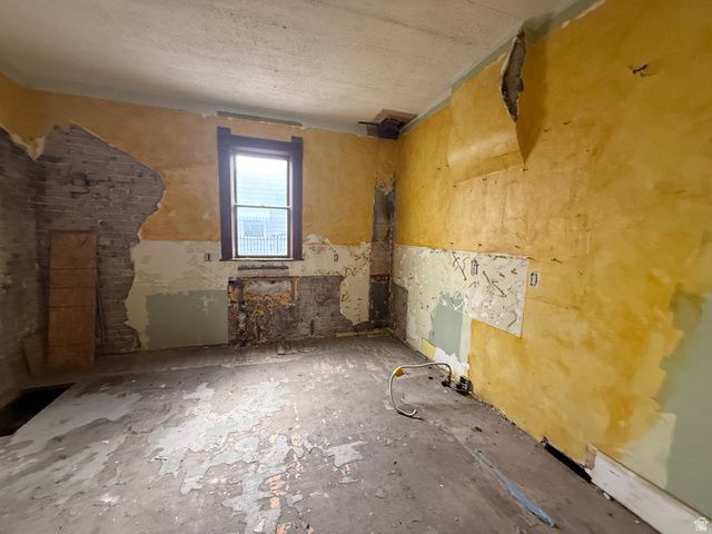 777 E SCOTT AVE, Salt Lake City, UT 84106