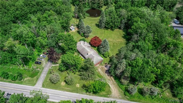 2035 Eastwood Road, Marilla, NY 14052
