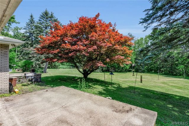 2035 Eastwood Road, Marilla, NY 14052