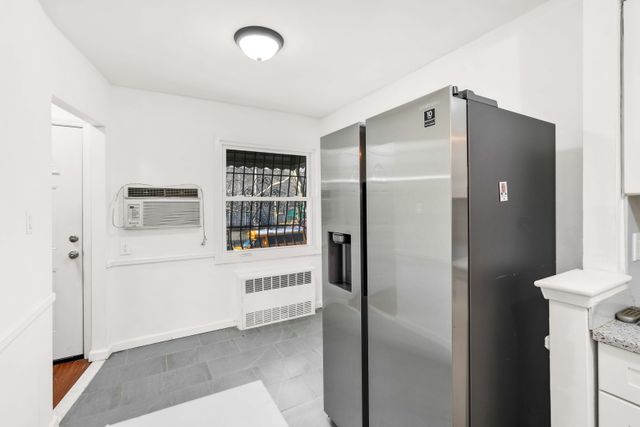 1043 E 101st Street, New York City, NY 11236