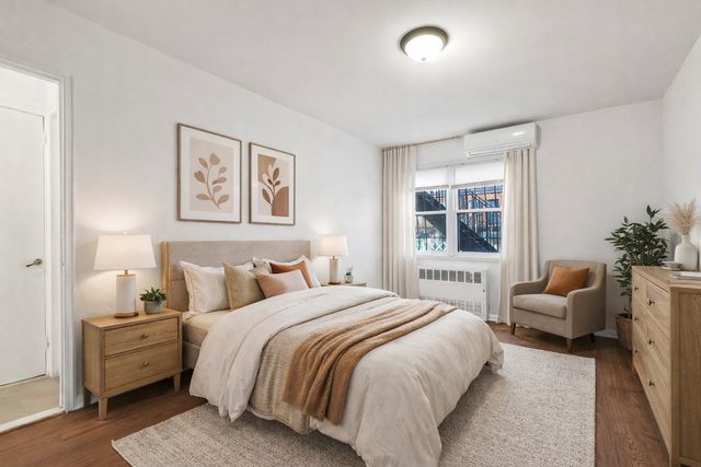 1043 E 101st Street, New York City, NY 11236