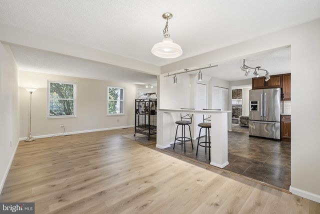 7905 STEADMAN ST, Alexandria, VA 22309