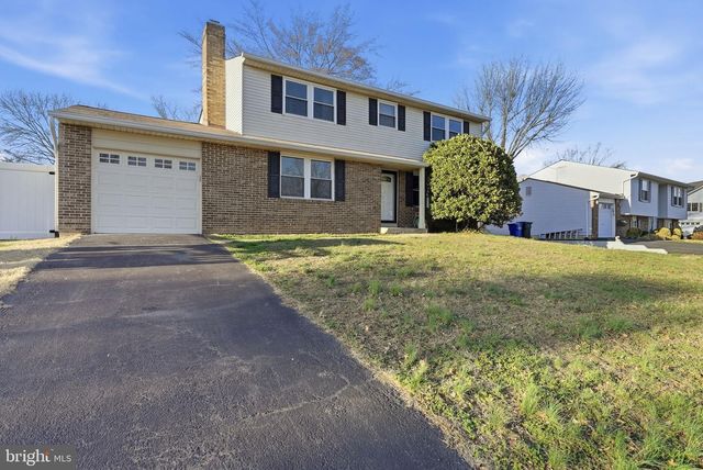 7905 STEADMAN ST, Alexandria, VA 22309