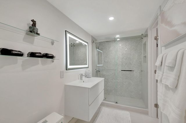 600 Egret Circle # 7504, Delray Beach, FL 33444