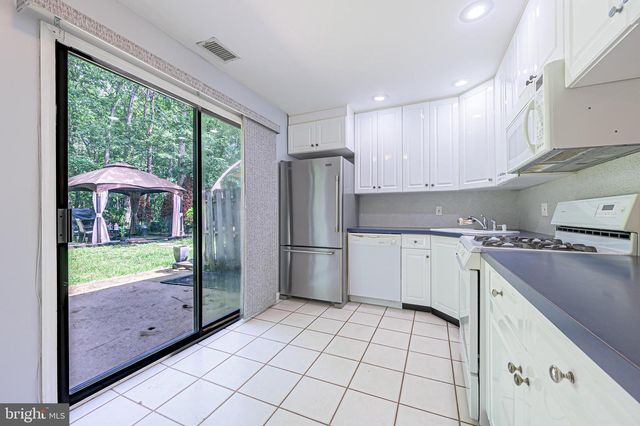 298 MATTIX RUN, Galloway, NJ 08205