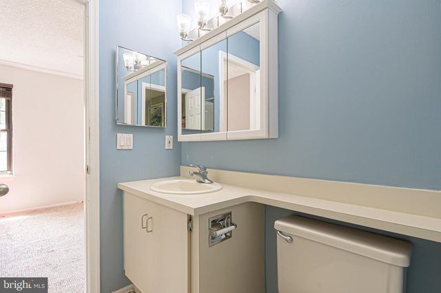 298 MATTIX RUN, Galloway, NJ 08205