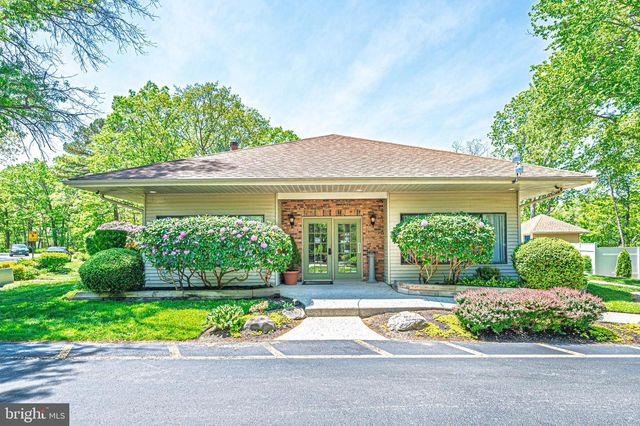 298 MATTIX RUN, Galloway, NJ 08205