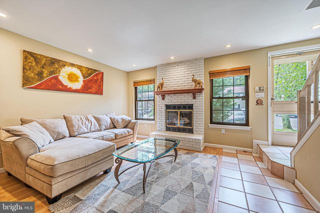 298 MATTIX RUN, Galloway, NJ 08205