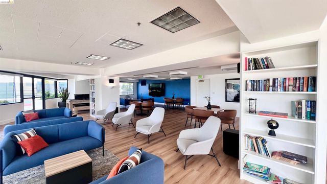 6363 Christie Ave 1501, Emeryville, CA 94608