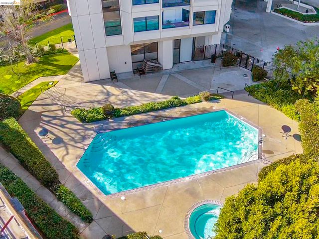 6363 Christie Ave 1501, Emeryville, CA 94608