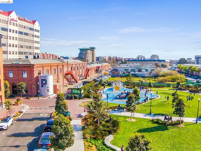 6363 Christie Ave 1501, Emeryville, CA 94608