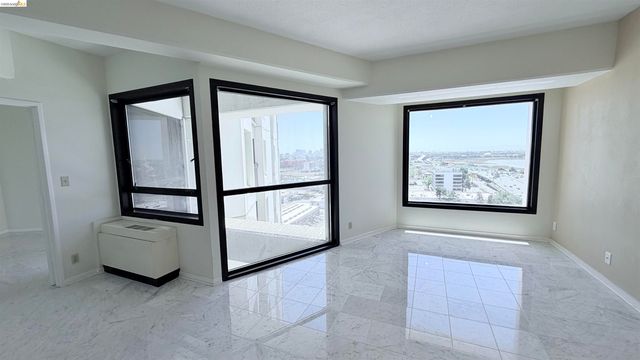 6363 Christie Ave 1501, Emeryville, CA 94608